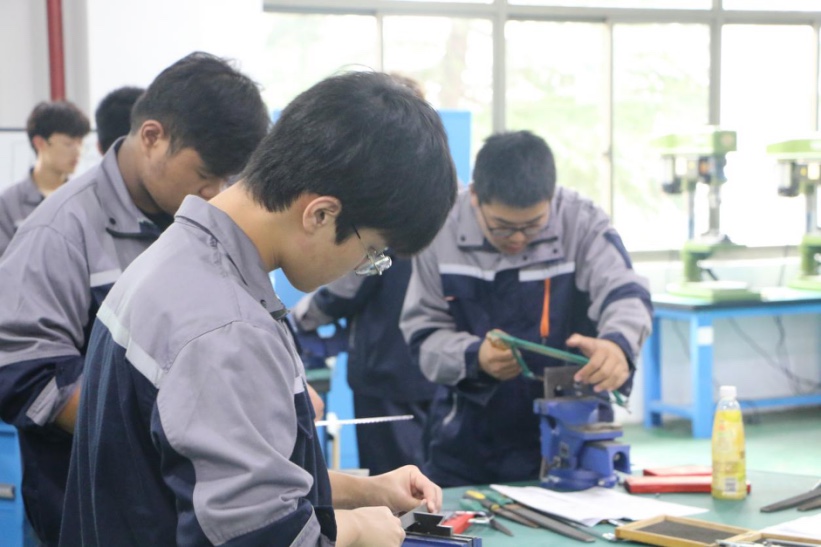 1619167505.jpg 21.jpg